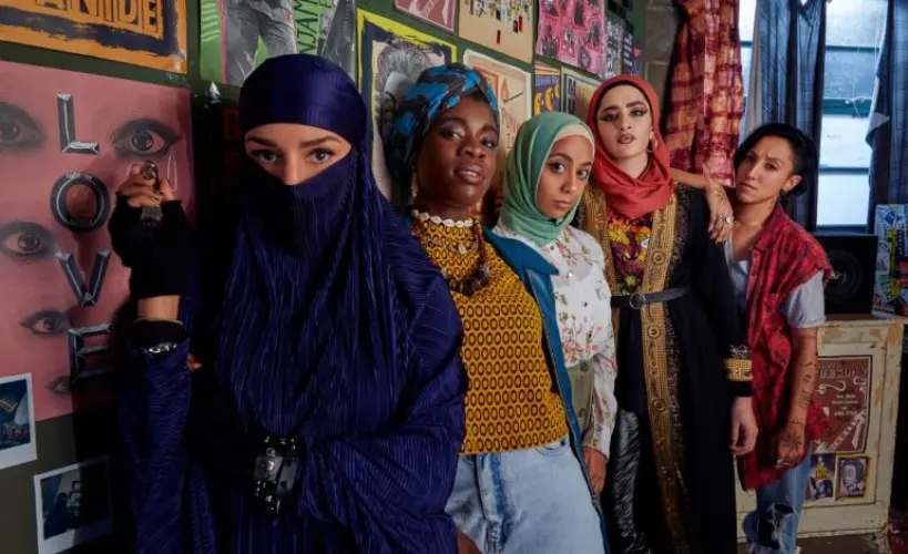 ‘We Are Lady Parts’: Perempuan Muslim ‘Ngepunk’, Kenapa Tidak?