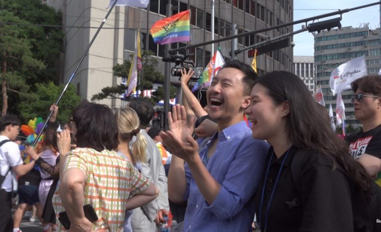 Dokumenter ‘Queer My Friends’ yang Memotret “Dua Alien” di Korea Selatan