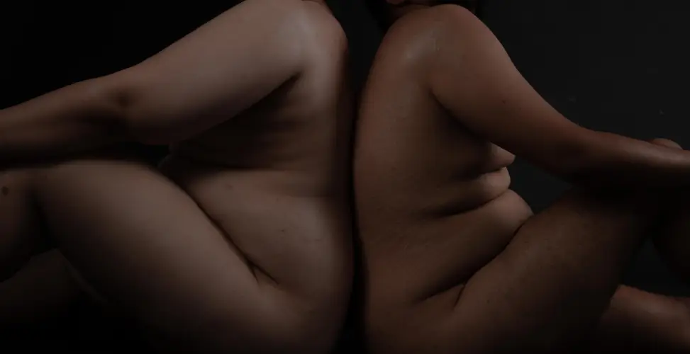 Gayzing Back: Relensing the Fat, Femme & Queer Body