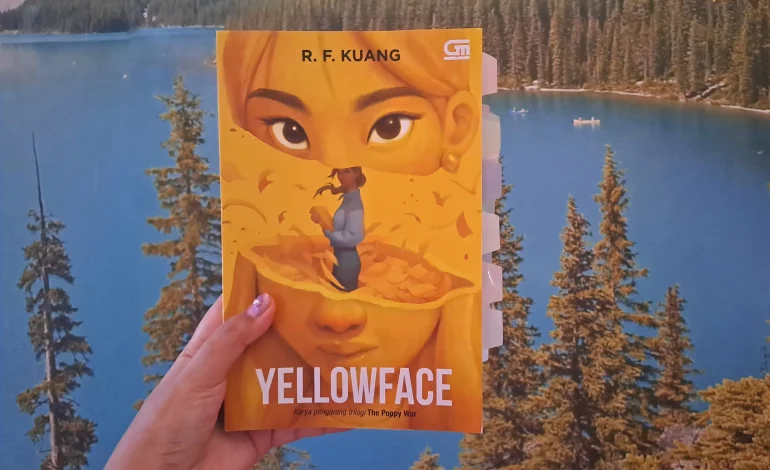 Review ‘Yellowface’: Siapa Paling Berhak Ceritakan Kisah Orang Pinggiran?