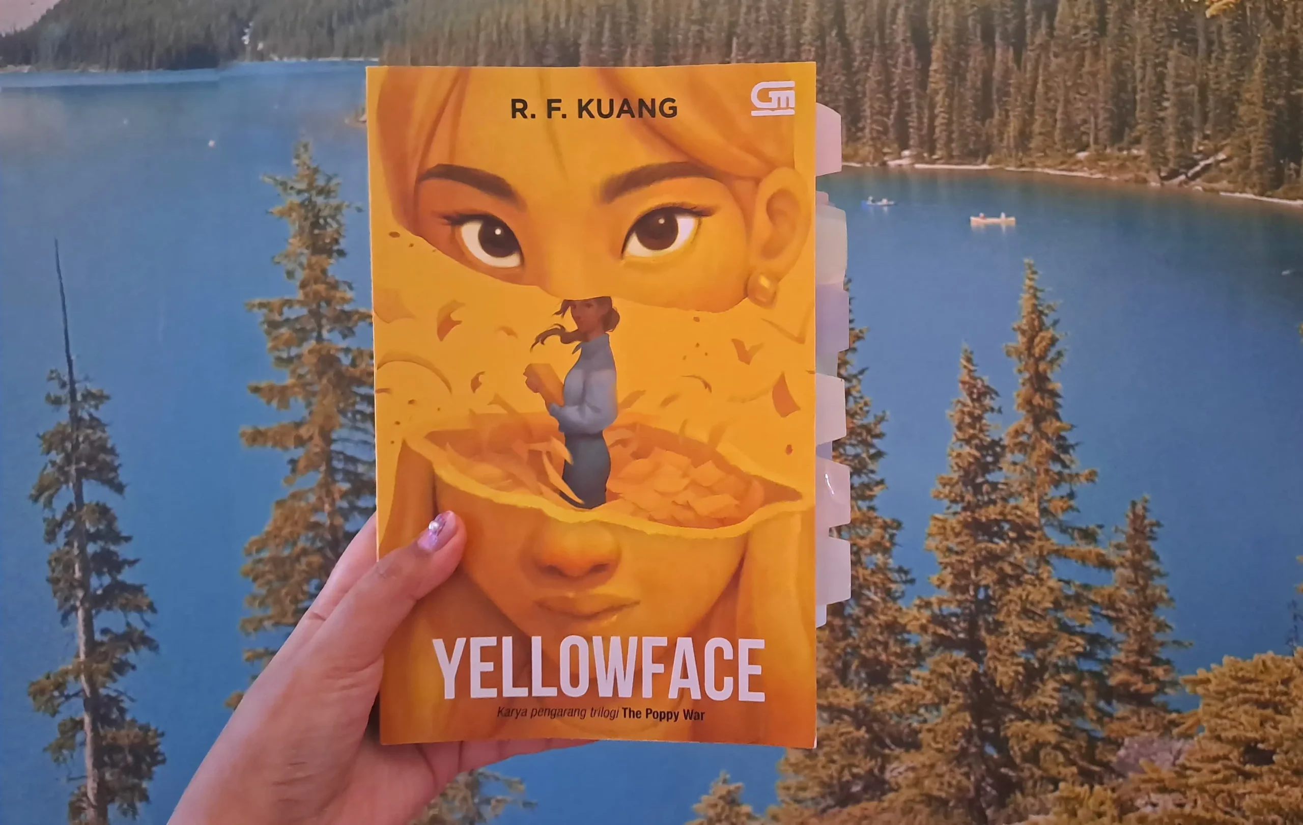 Review ‘Yellowface’: Siapa Paling Berhak Ceritakan Kisah Orang Pinggiran?