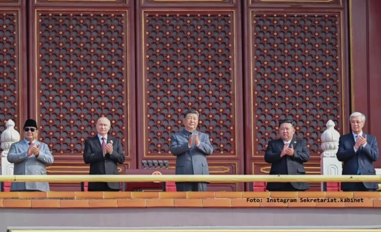 Apa Makna di Balik Potret Kunjungan Prabowo ke Cina