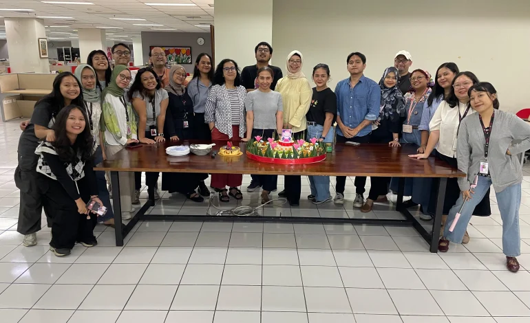 Sebuah Permintaan di Ulang Tahun ke-12 Kami  