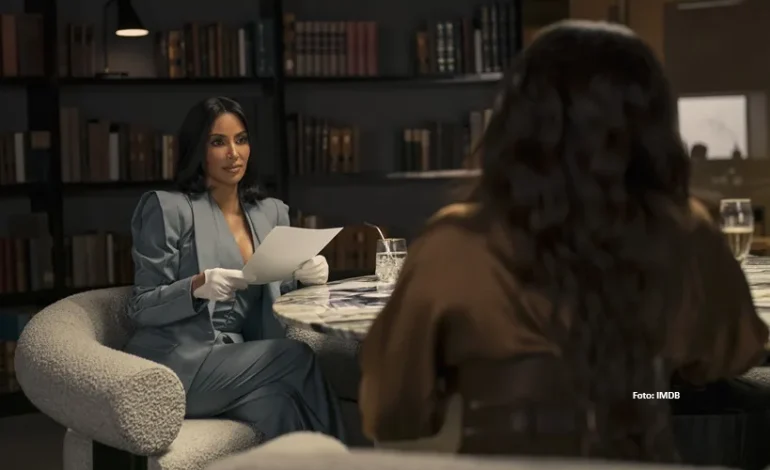 ‘All’s Fair’: ‘Girlboss’, Glamor, dan Drama yang Kosong