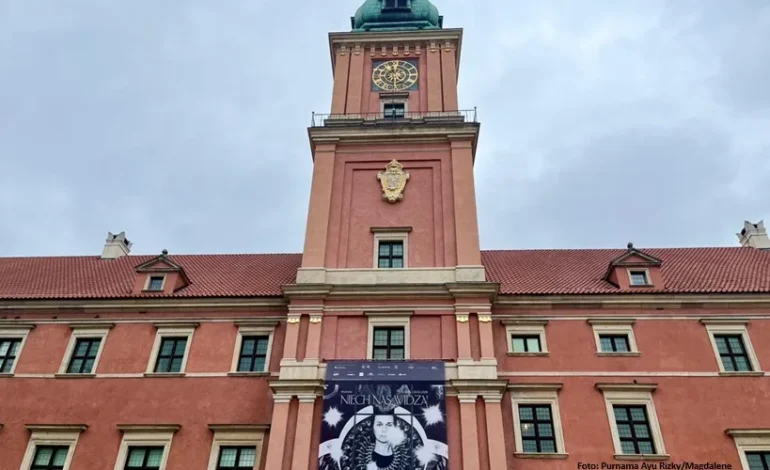 Bangkit di Antara Puing-puing Warsawa: Kisah Perempuan Penjaga Kota