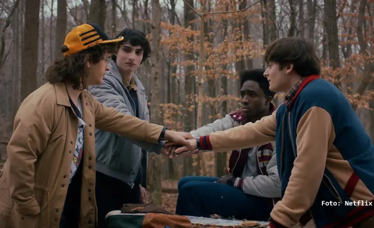 Apa Itu Conformity Gate Stranger Things?