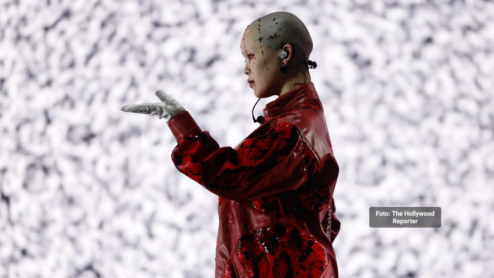 Menikmati K-pop dengan ‘Queer-Coded’: Keberanian ‘Idol’ vs Keheningan Fans
