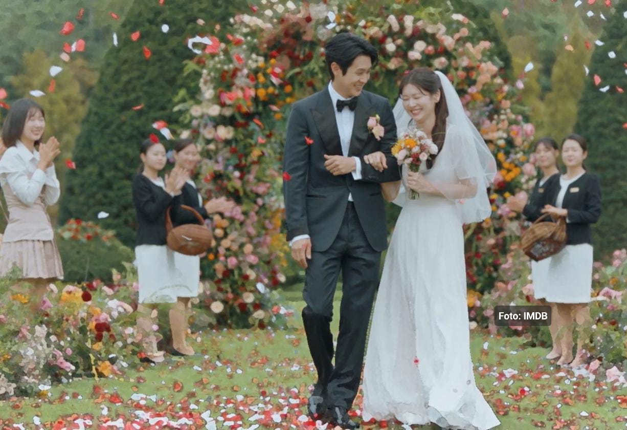 ‘Would You Marry Me’, Plot Pura-pura Menikah, dan Klise-klisenya