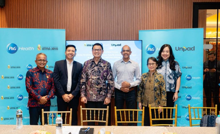 P&G Health Gandeng Kampus Siapkan Generasi Apoteker Masa Depan