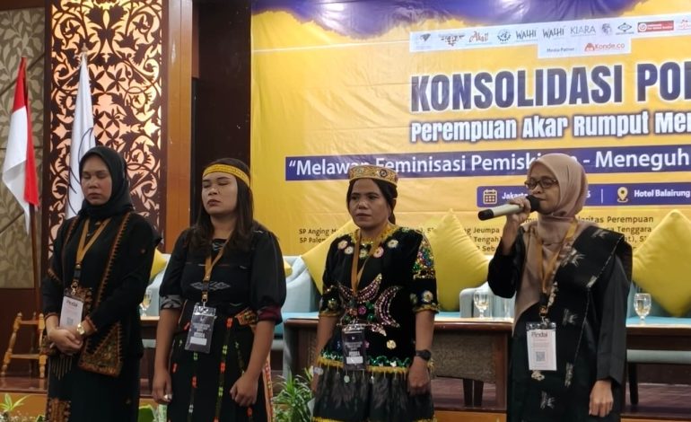 300 Perempuan Akar Rumput Gugat UU Cipta Kerja, Pembangunan Dinilai Memiskinkan Perempuan
