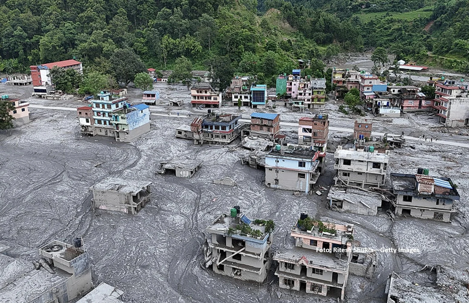 kenapa banjir besar nepal