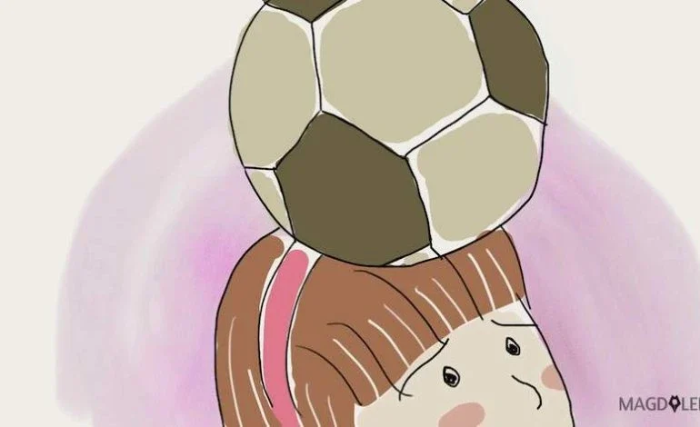 Perempuan di Keriuhan Nobar Bola dan Piala Dunia Perempuan di Keriuhan Nobar Bola dan Piala Dunia