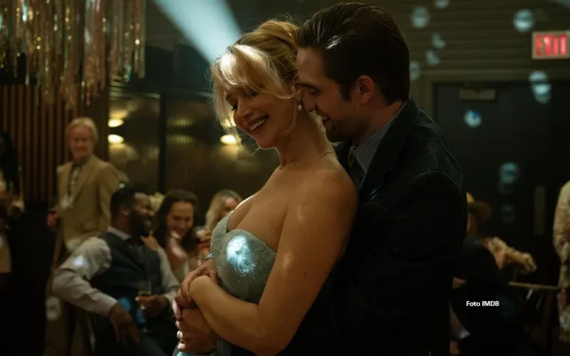 ‘Die My Love’: Tubuh Ibu yang Terancam Darah dan Dagingnya Sendiri