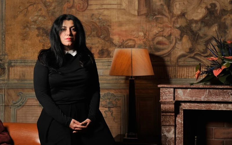 Mengenang Marjane Satrapi, Suara Pembangkang Iran yang Tak Henti Lawan Ketidakadilan