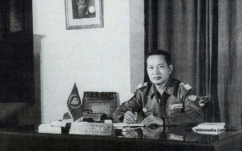 Bukan Pahlawan Kami: Saat Negara Menulis Ulang Luka Sejarah Bukan Pahlawan Kami: Saat Negara Menulis Ulang Luka Sejarah